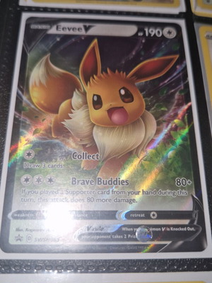 Pokemon Eevee V card like new, collectible