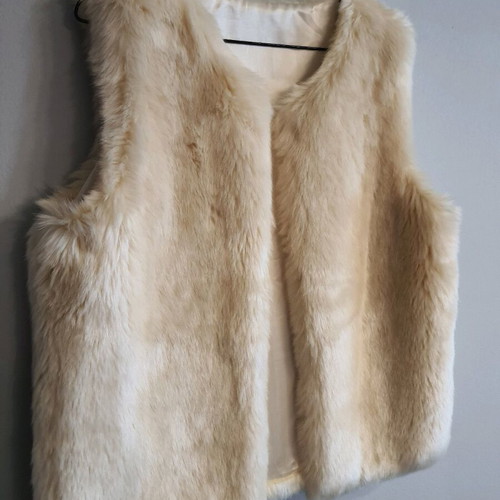 Faux fur vest like new, beige, size L