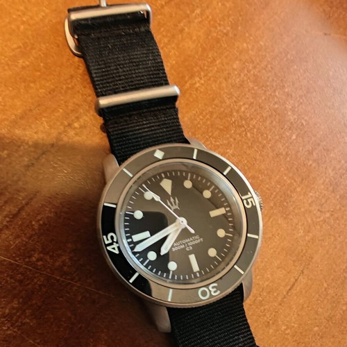 LSA Maratac Titanium 300m dive watch like new, men's