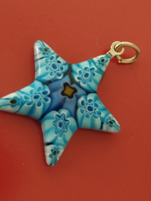 Starfish Murano pendant like new, Millefiori glass