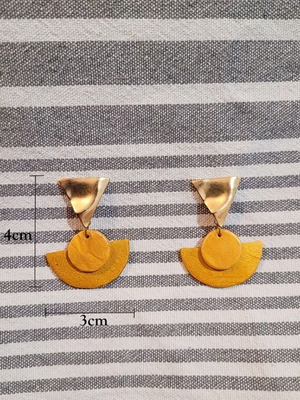 Polymer clay earrings like new, gold color