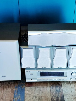 e-Bench KH02 Dolby Prologic 5.1 Home Cinema System like new
