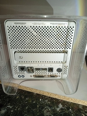 Apple computer 2000 used