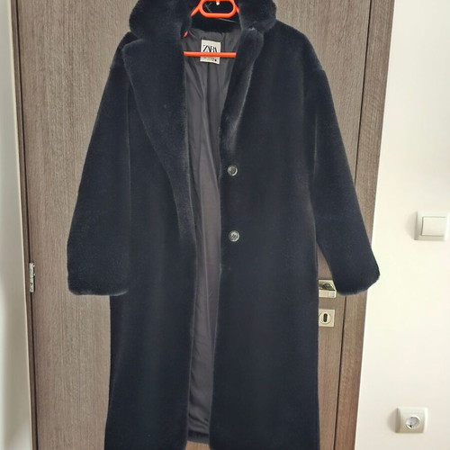Zara long black eco fur coat like new, size S