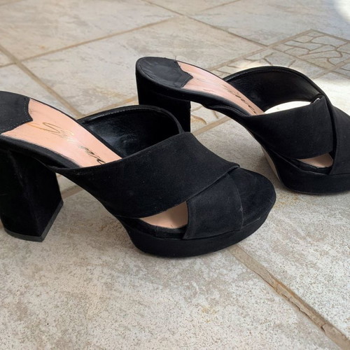 Sante Mules with Thick High Heel in Black Suede Leather