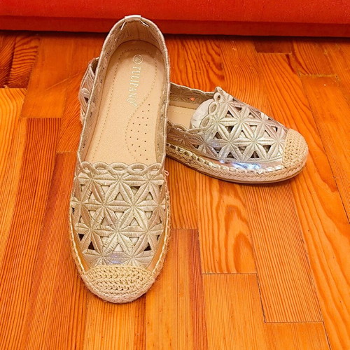 Zara silver espadrilles with cutout design, like new