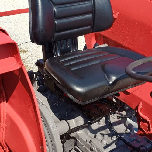 Massey Ferguson 135 tractor like new, 45 hp, serviced engine
