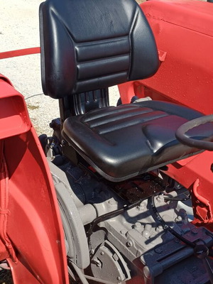 Massey Ferguson 135 tractor like new, 45 hp, serviced engine