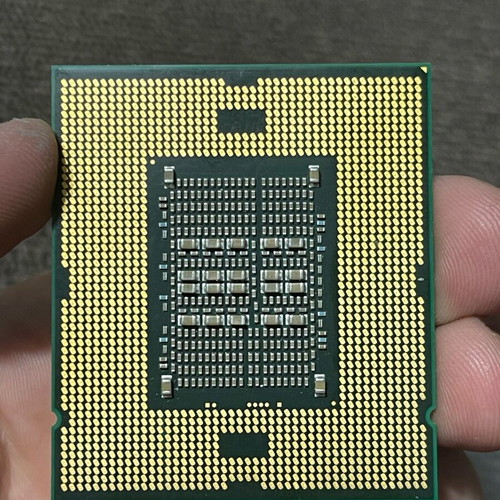 Intel Xeon E7-8870 SLC3E 10-Core 20 Threads 2.40GHz LGA1567 Westmere-EX used server CPU