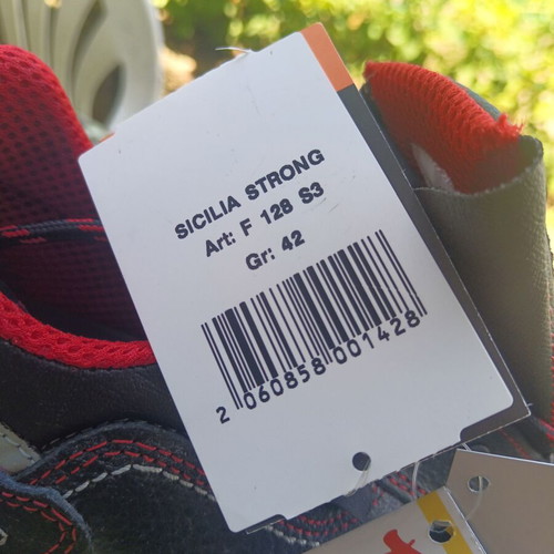 Kevlar Safety Shoes Stenso Sicilia Strong S3 SRC Size 42 New