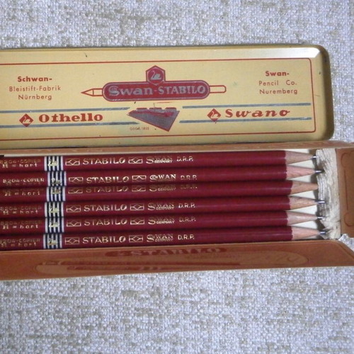 Stabilo Swan Tin Box with 12 Pencils New German Vintage