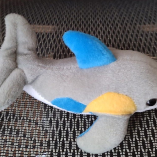 Plush dolphin used, length 16 cm