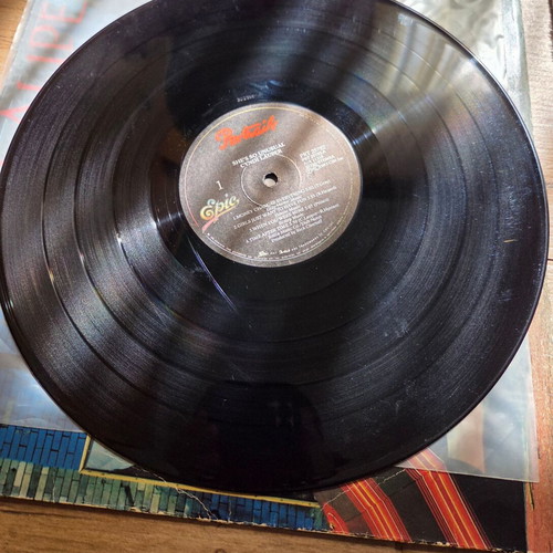Cyndi Lauper She's So Unusual LP used, pop