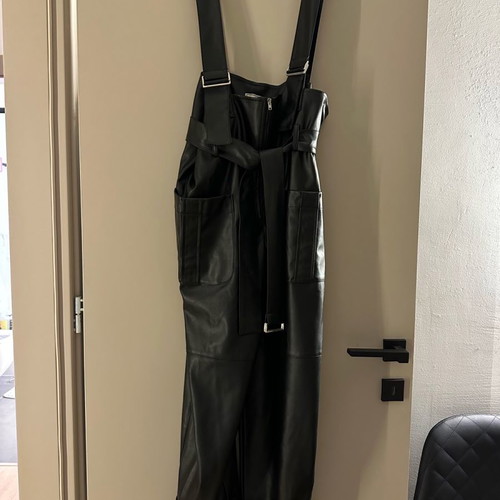 Dolce Domenica black leatherette salopette size M like new