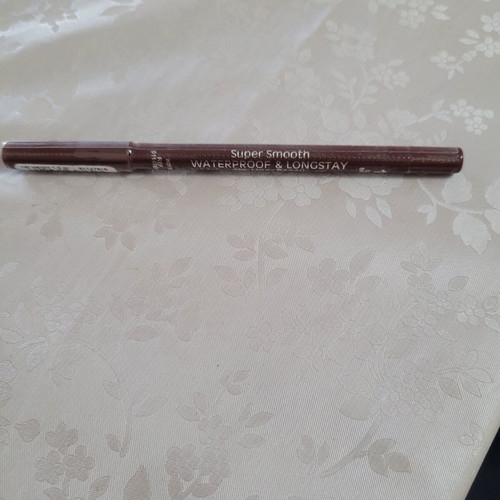 Seventeen lip liner pencil No 16 Glam Brown unused