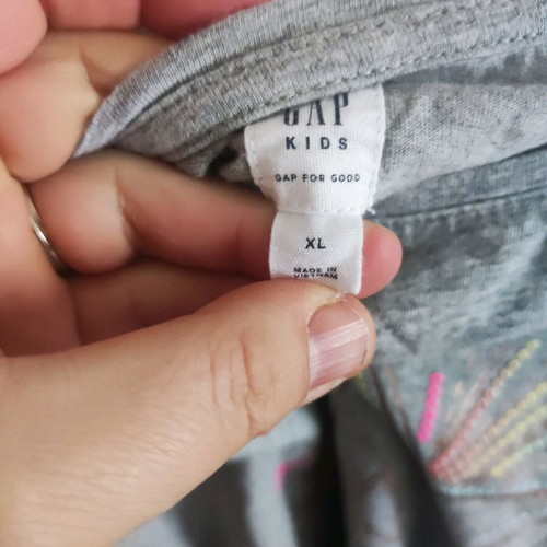 Gap blouse for 11 years like new, gray