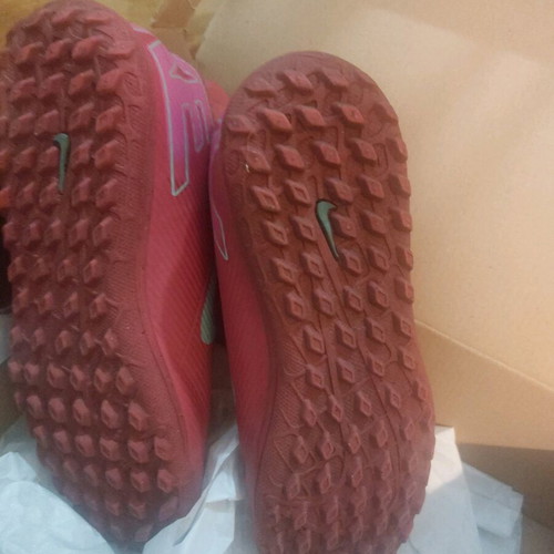 Nike football shoes size 40.5 like new, red with studs