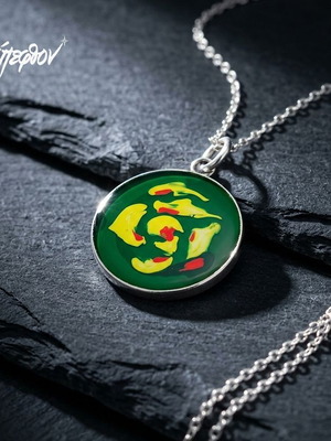 Gervasio Necklace new, hand-designed rose with stainless steel pendant