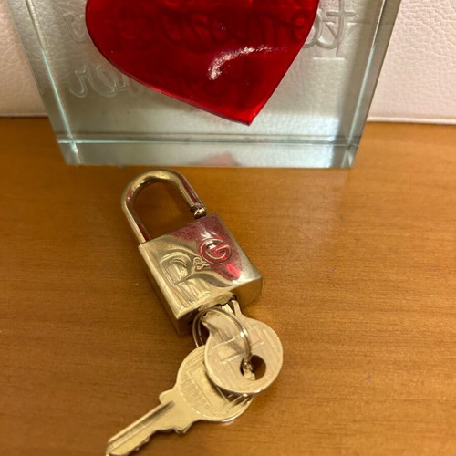 Dolce & Gabbana lock with keys new, gold color