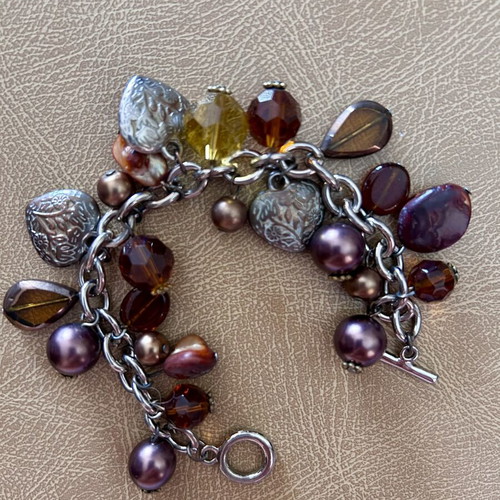 Women's bracelets used, silver white and silver brown chain set