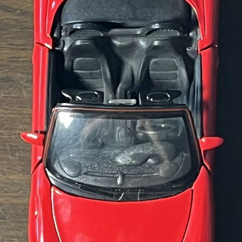 Porsche Boxster 1:24 collectible metal model like new, red