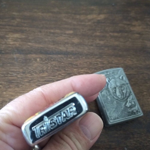 Set of 2 lighters used, metal