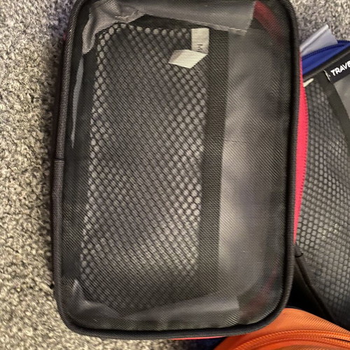 Travelon set of 3 travel toiletries mesh bags like new, black