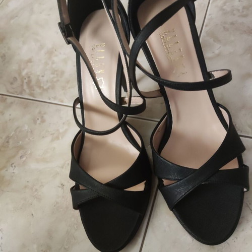 Ellen women's sandals size 39 black like new