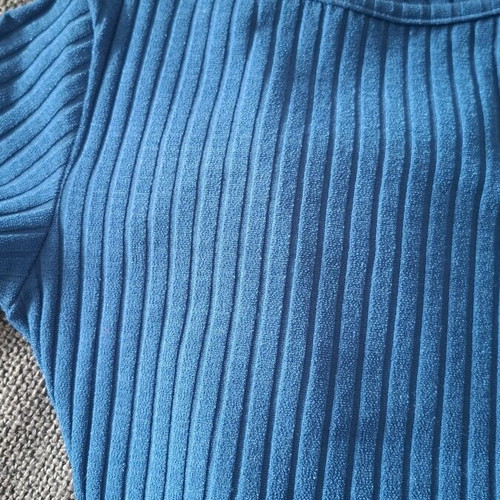 Vintage elastic midi dress with three-quarter sleeve like new, blue