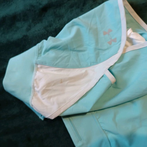 Under Armour shorts new with tag, sports, blue