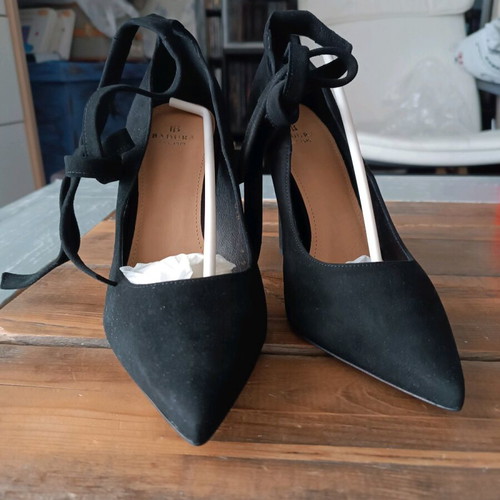 Badura leather suede high heels with ankle straps new, size 38, black