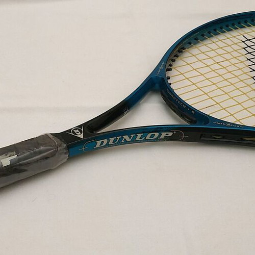Dunlop Tennis Racket graphite, like new, 27 inches, grip size 3