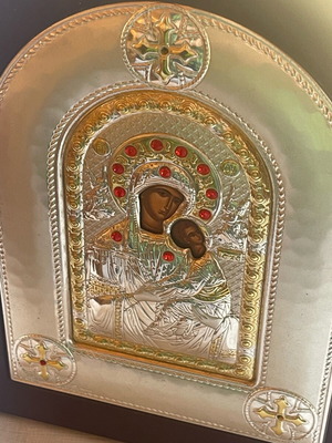 Silver icon Panagia Amolyntos new, silver and brown wood 31x37cm