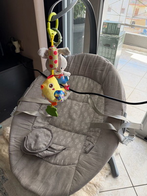 Electric baby rocker like new