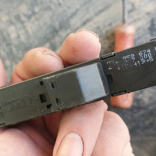 Start/stop button for Audi A4 A5 RS5 Q5 8K2959674Q used