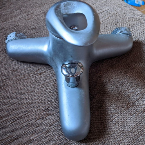 Ital Mix bathtub mixer faucet used, satin finish