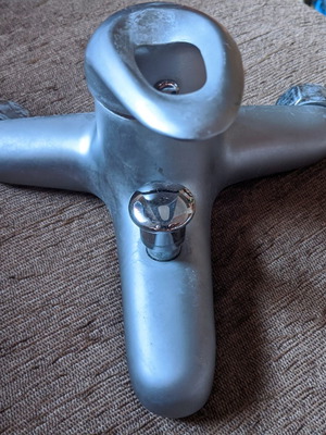 Ital Mix bathtub mixer faucet used, satin finish