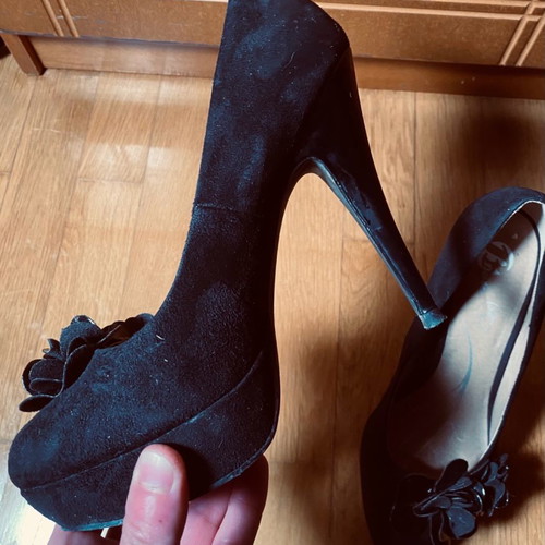 Bata black high heels used size 39