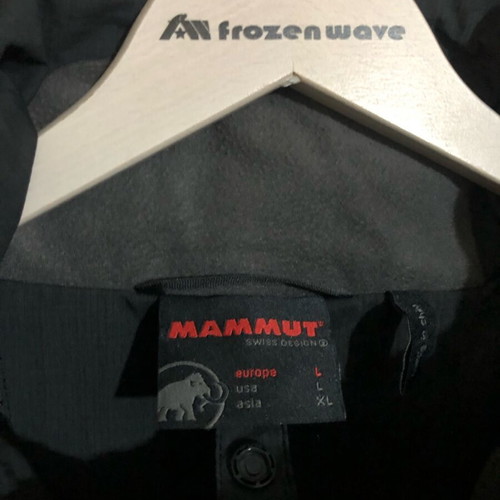 Mammut Goretex jacket men’s like new, size large, dark gray without hood