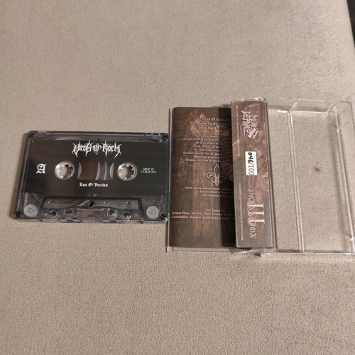 Virus of Koch Lux Et Veritas cassette tape like new, metal