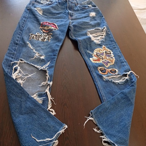 Jeans with sequin embroidery Zara like new, size 32, blue