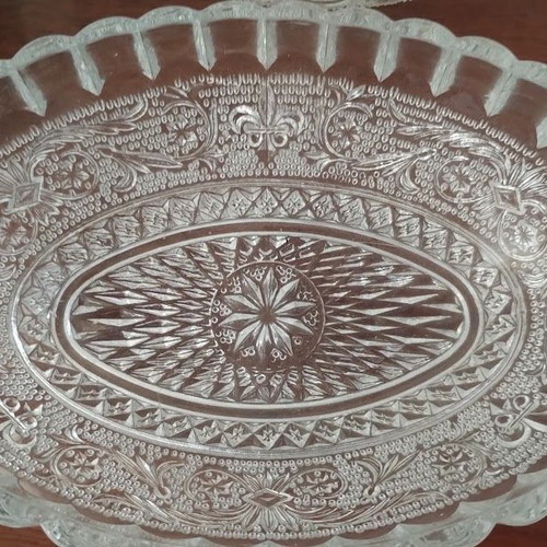 Vintage glass serving set, 22 pieces with embossed designs