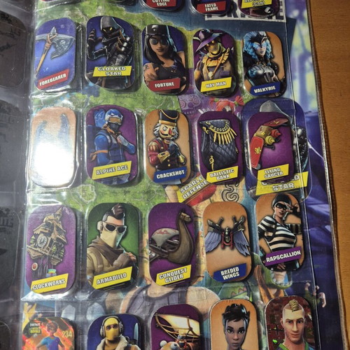 Fortnite metal tags albums like new, pack of 2