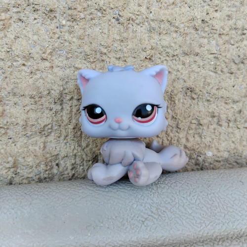 Littlest Pet Shop Hasbro collection, like new, 70+ figures