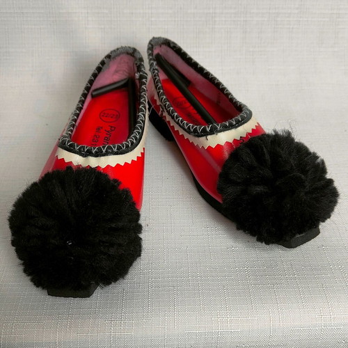 Palatino children's traditional tsarouhia size 22/23 like new