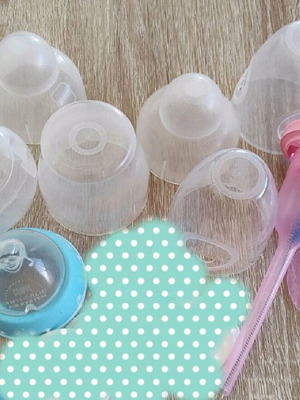 Baby bottle accessories like new, various pieces