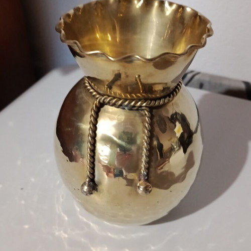 Handmade vintage brass vase like new