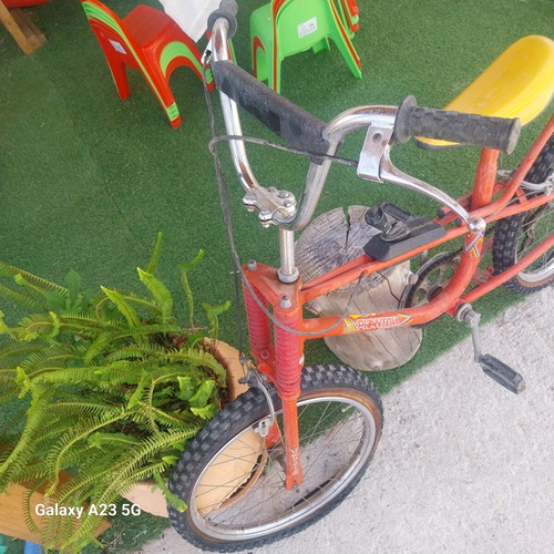 FANTOM BMX bike like new, 1980s red men's