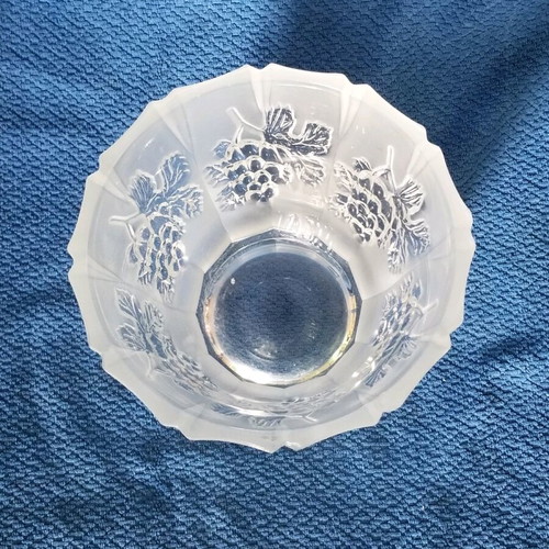 Fondant dish used in good condition