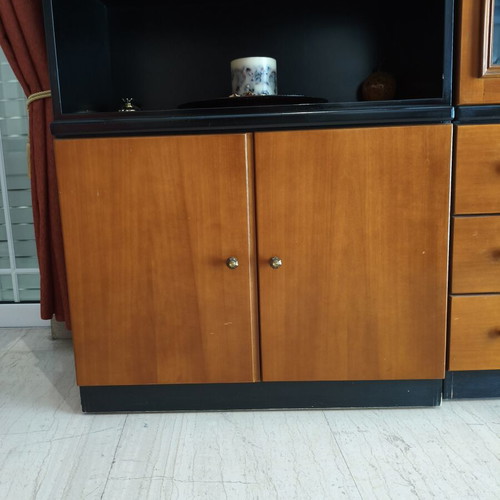 Classic dining room unit like new with glass cabinets and storage